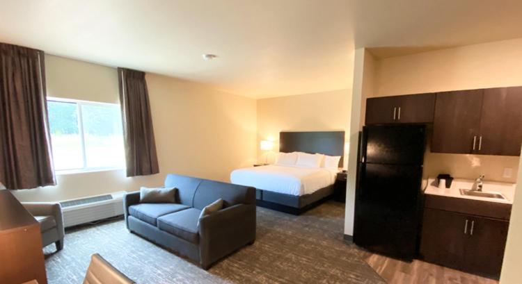 Cobblestone Inn & Suites - Forest City Екстер'єр фото